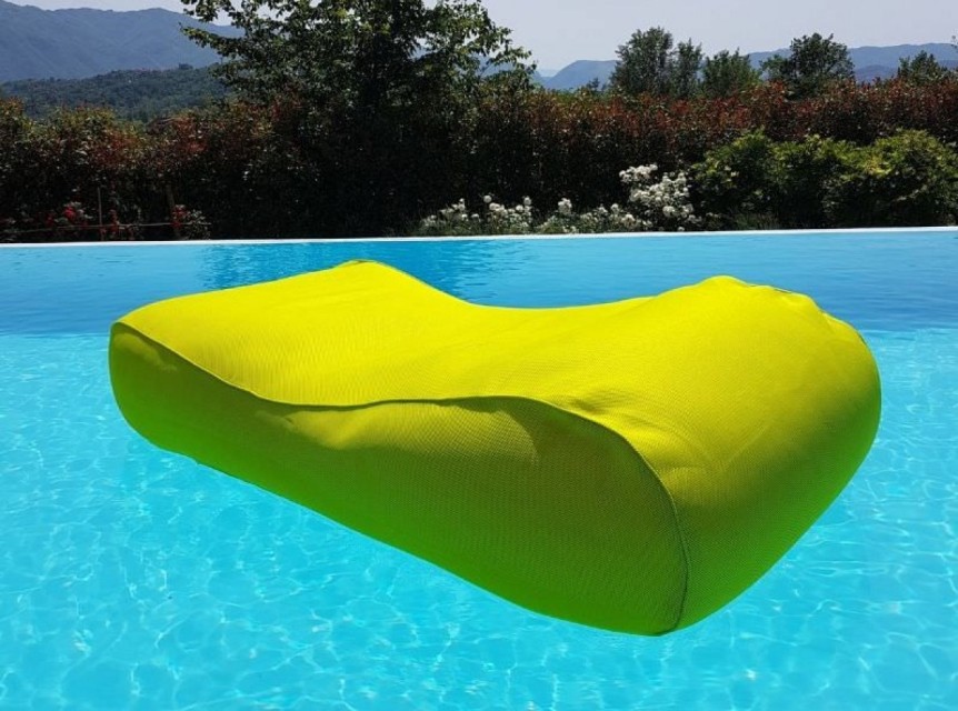 Lettino in tessuto galleggiante per piscina