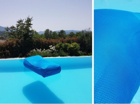 Lettino da piscina in tessuto