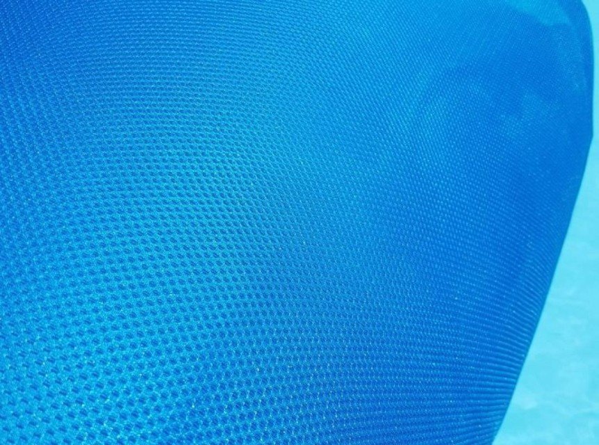 Lettino galleggiante per piscina