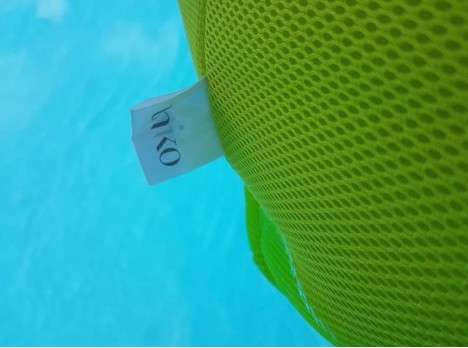 Poltrona morbida in tessuto galleggiante