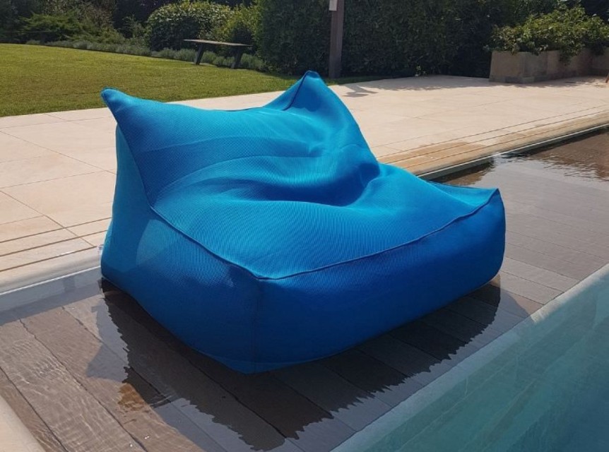 Poltrona galleggiante per piscina in tessuto color turchese