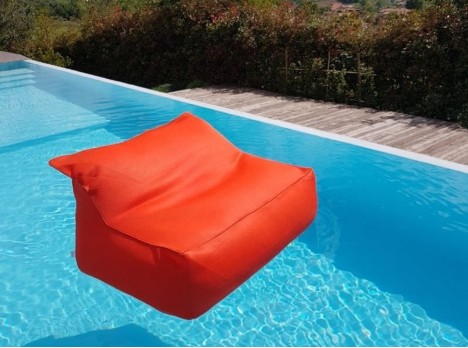 Cuscino galleggiante  a poltrona in morbido tessuto arancione