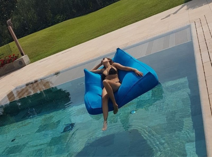 Floating chair Uniko