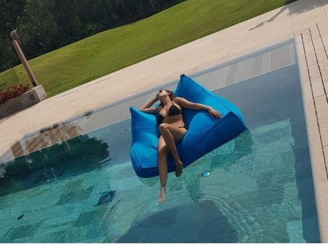 Floating chair Uniko