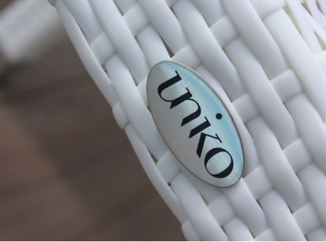 Tavolo da esterno bianco in rattan