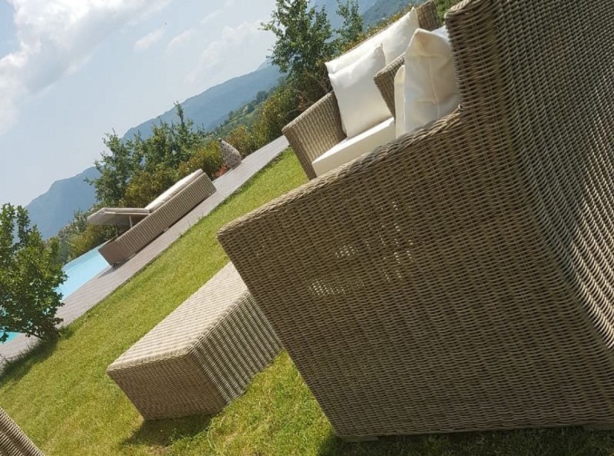 Salotto per esterno in fibra tonda