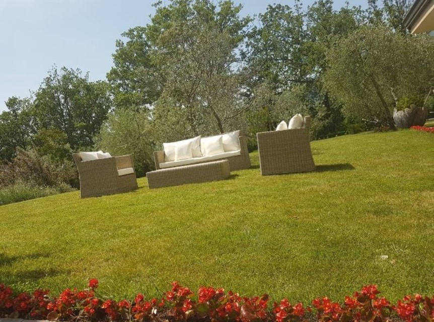 Divano per esterno di design