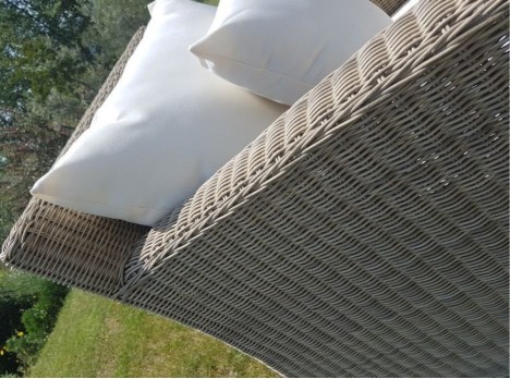 Divano da giardino in rattan