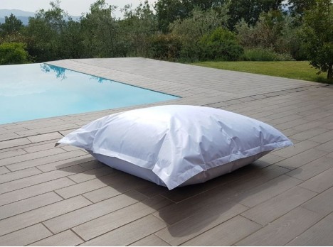 Cuscino gigante bianco