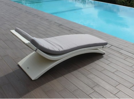 Sdraio per esterno di design