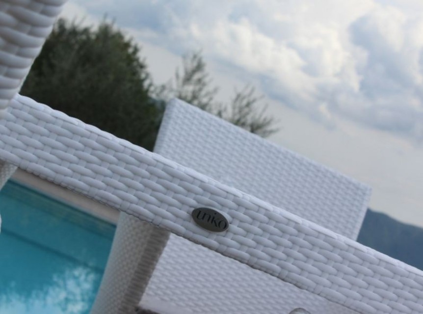 Tavolo in rattan sintetico