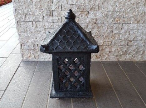 Lanterna da esterno in terracotta