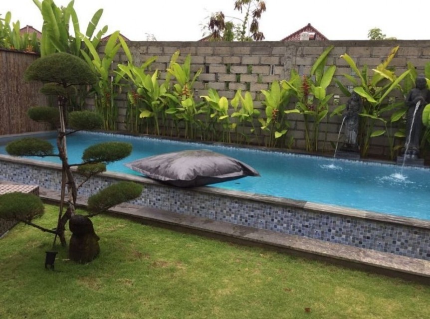 Cuscino gigante per piscina