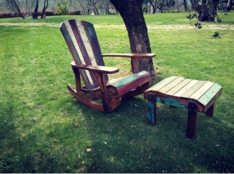 Dondolo in legno di barca