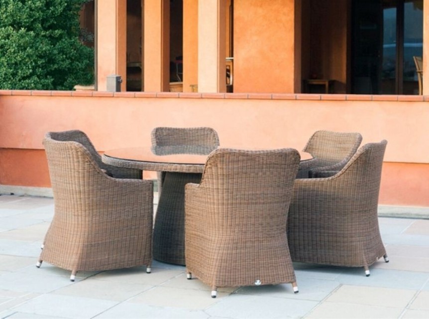 Intreccio artigianale in fibra tonda