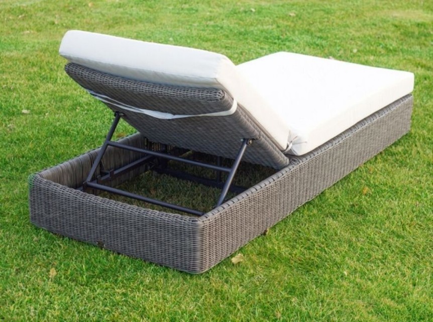 Sdraio intrecciata a mano in fibra tonda