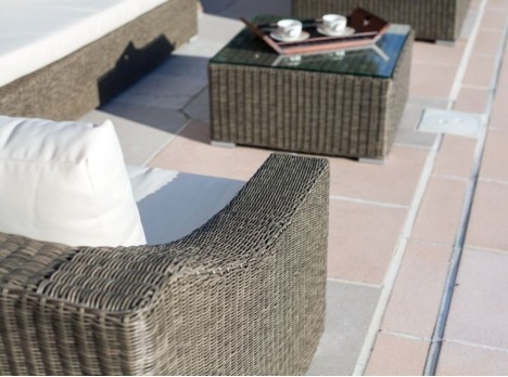 Braccioli curvi intrecciati  a mano