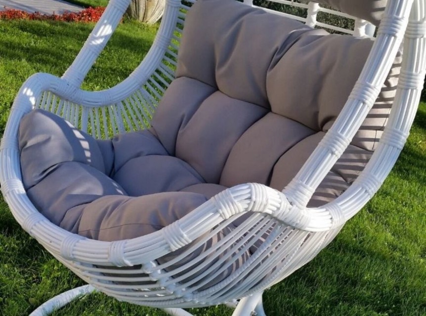 Intreccio artigianale in fibra sintetica