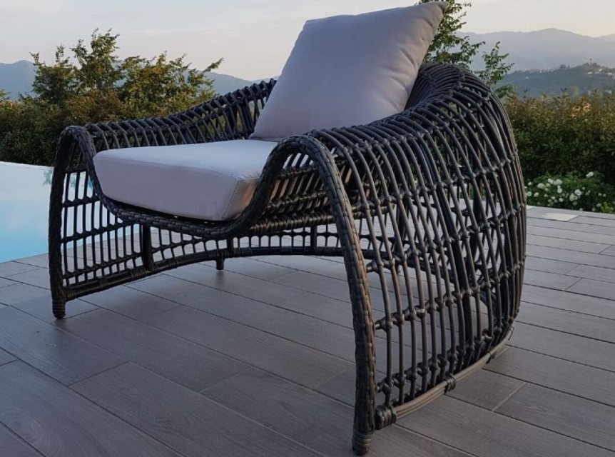 Ampia seduta da esterno