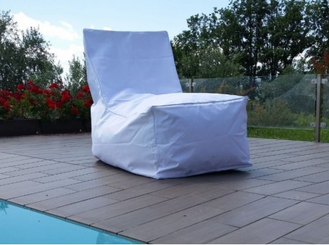 Poltrona in tessuto per esterno