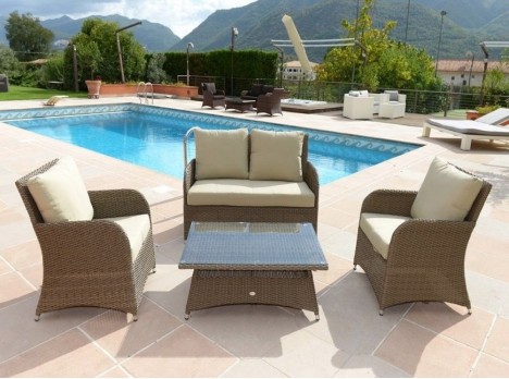 Salottino per esterno in fibra sintetica