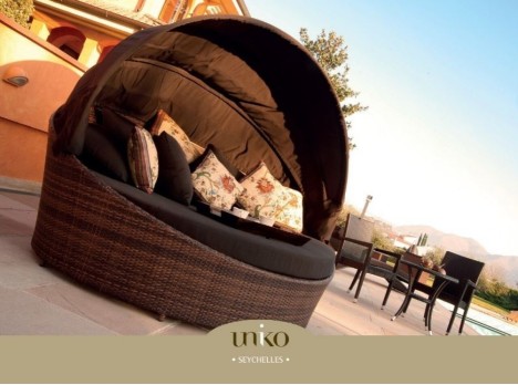 Divano tondo con parasole Seychelles