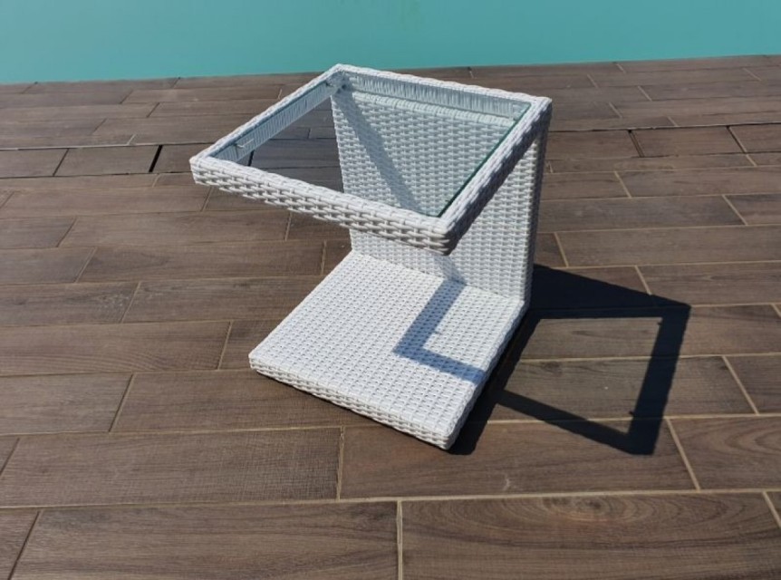 Tavolino d'appoggio per esterno