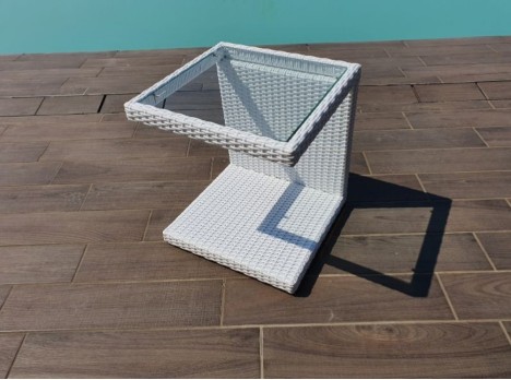 Tavolino d'appoggio per esterno