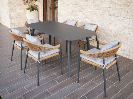 Tavolo per esterno design