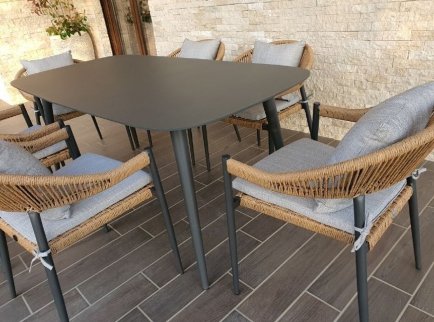 Tavolo da giardino da sei