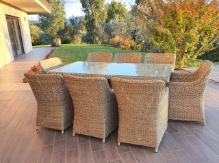 Tavolo per esterno in fibra sintetica tonda