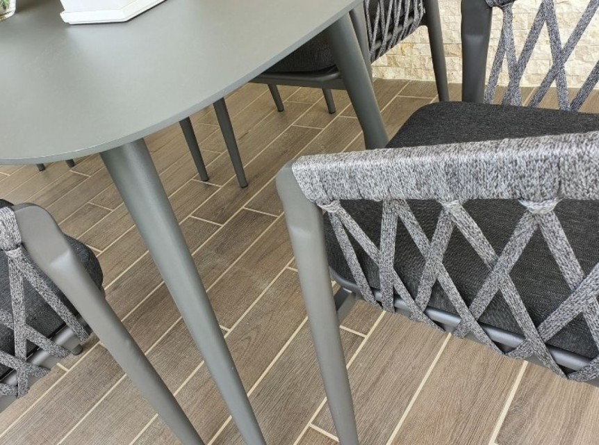 Tavolo da pranzo moderno per esterno