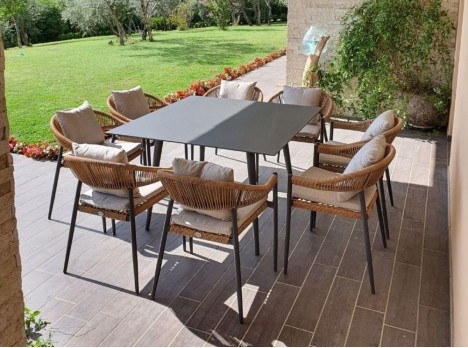 Set da esterno otto posti