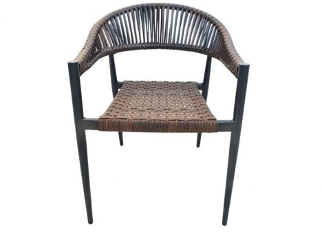 Poltroncina da esterno impilabile