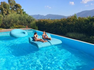 Lettino gonfiabile per piscina in tessuto matrimoniale