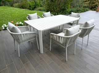 tavolo sei otto posti da giardino