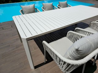 Tavolo da giardino dieci posti