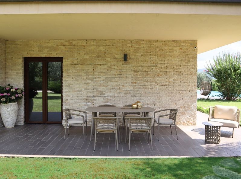 Tavolo per esterno di design