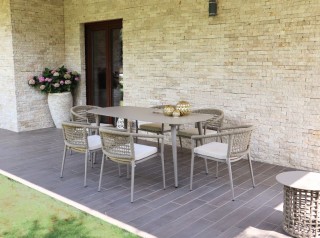 Tavolo da giardino Nakupenda