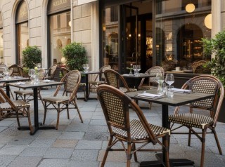 Sedia bistrò da esterno in stile francese