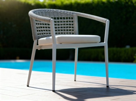 Aryna sedia da esterno di design