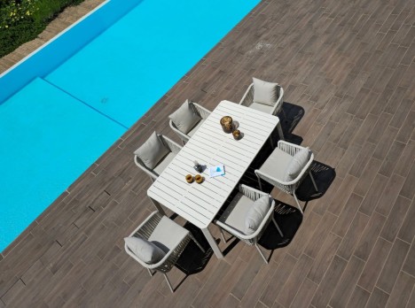 Tavolo estensibile da giardino con poltrone