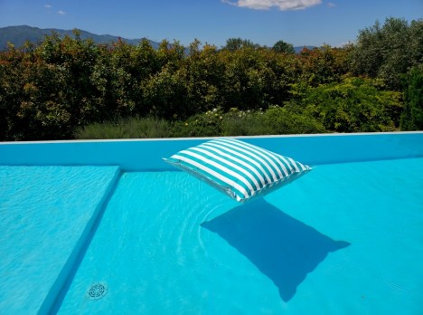 Galleggiante in tessuto per piscina