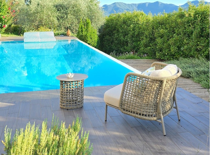 Finiture curate del salotto Nakupenda