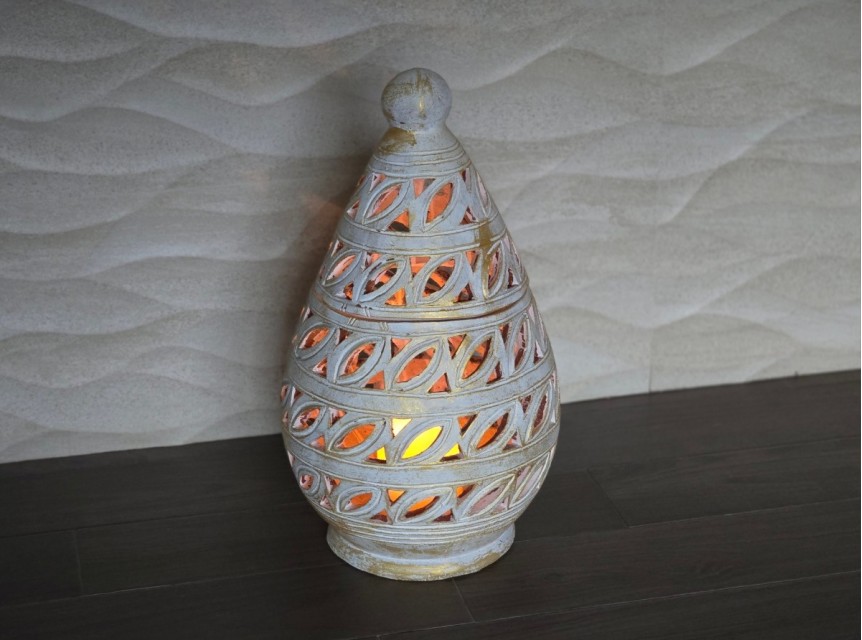 Lanterna da giardino particolare