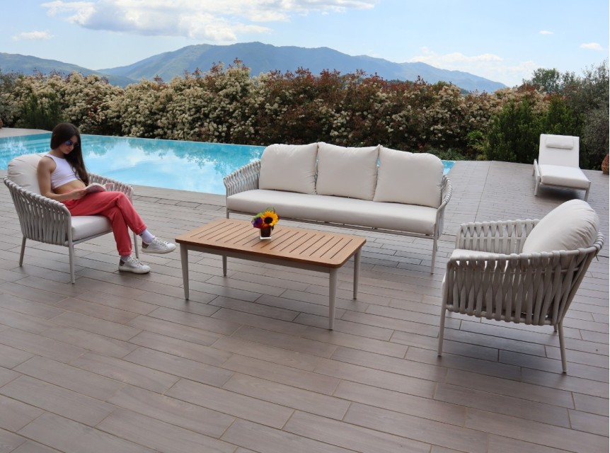 Set divano per giardino di design