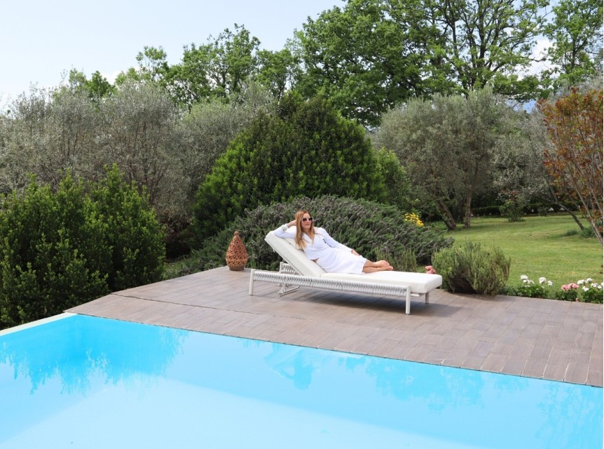 Sdraio di design per esterno