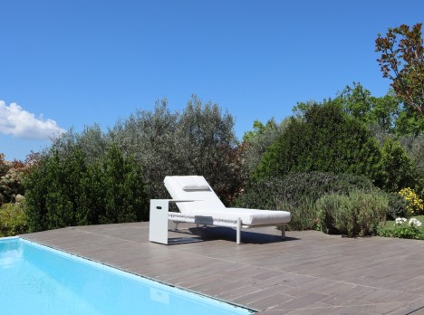 Sdraio per piscina recrinabile