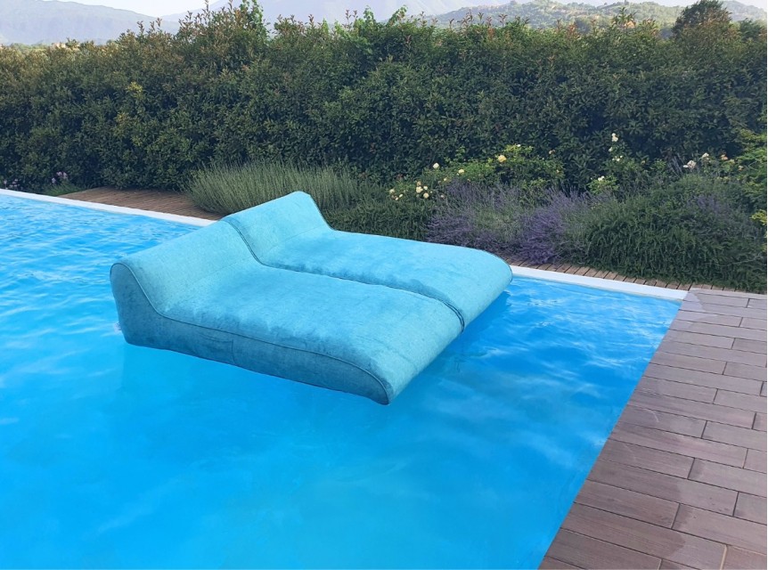 Lettino galleggiante gonfiabile in tessuto