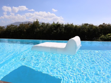 Lettino galleggiante di alta qualità